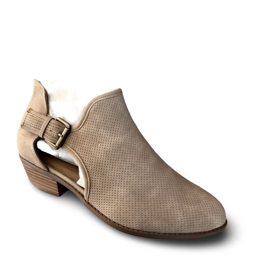Lane Bryant Taupe Perforated Side Cutout Ankle Booties Sz 9W Low Stacked Heel - Picture 10 of 12